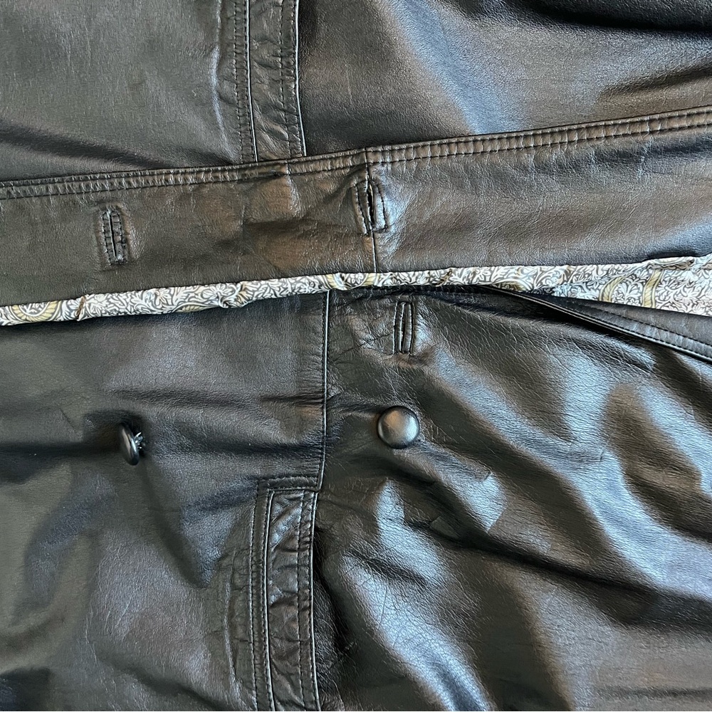 Vintage Black Leather Long Coat - Picture 8 of 10